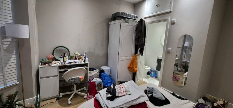 Room Durnsford Road in Greater London