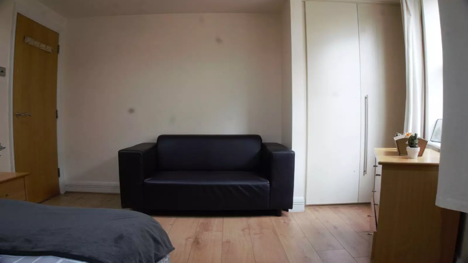 Room Jasper Walk in Greater London