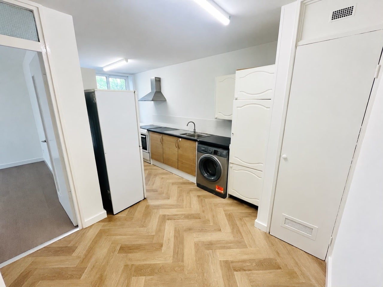 Flat Copley Close in Greater London