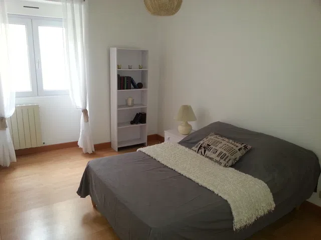 Appartement Rue Robert Caumont à Bordeaux