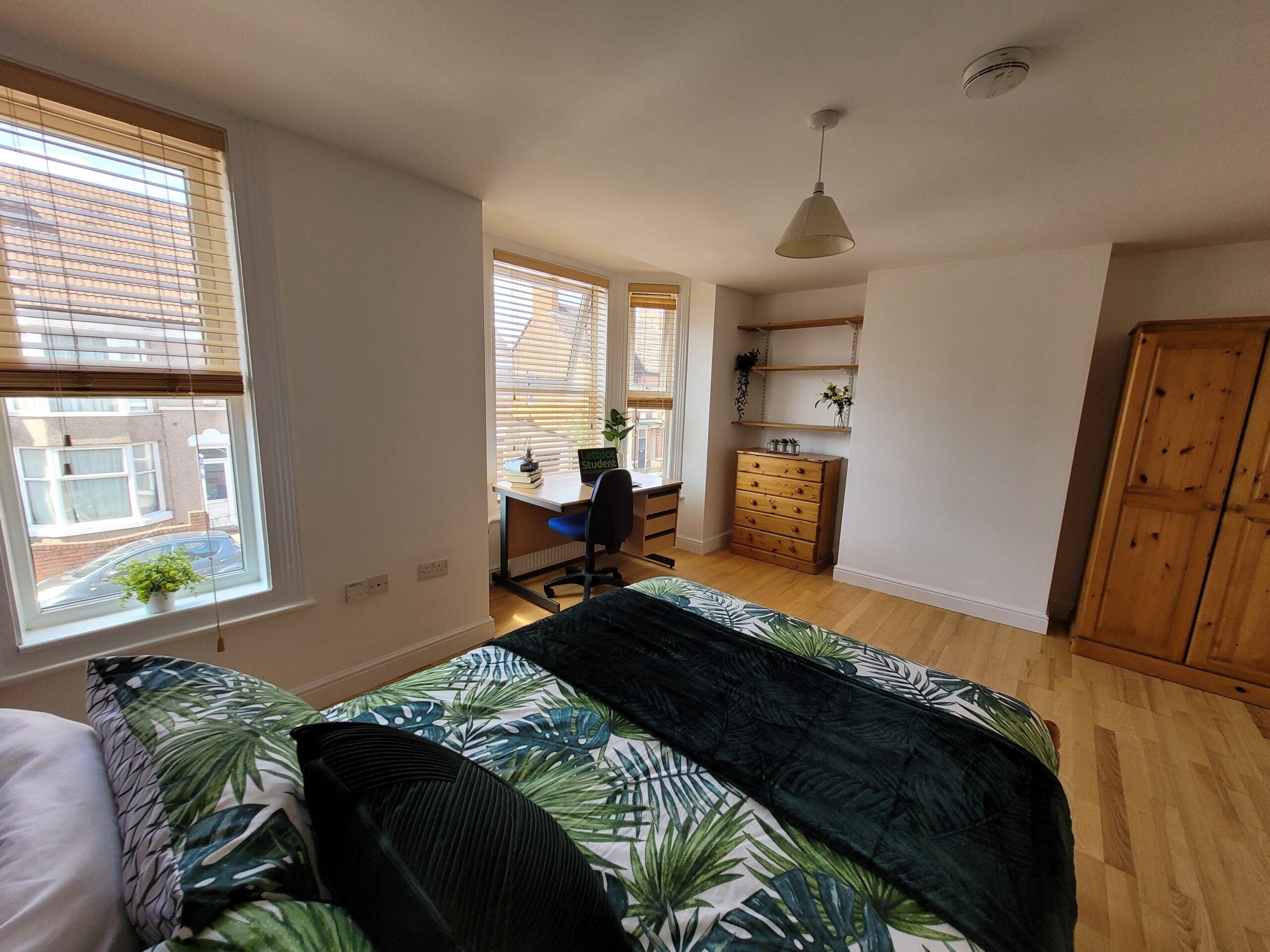 Room Broadgate in Coventry