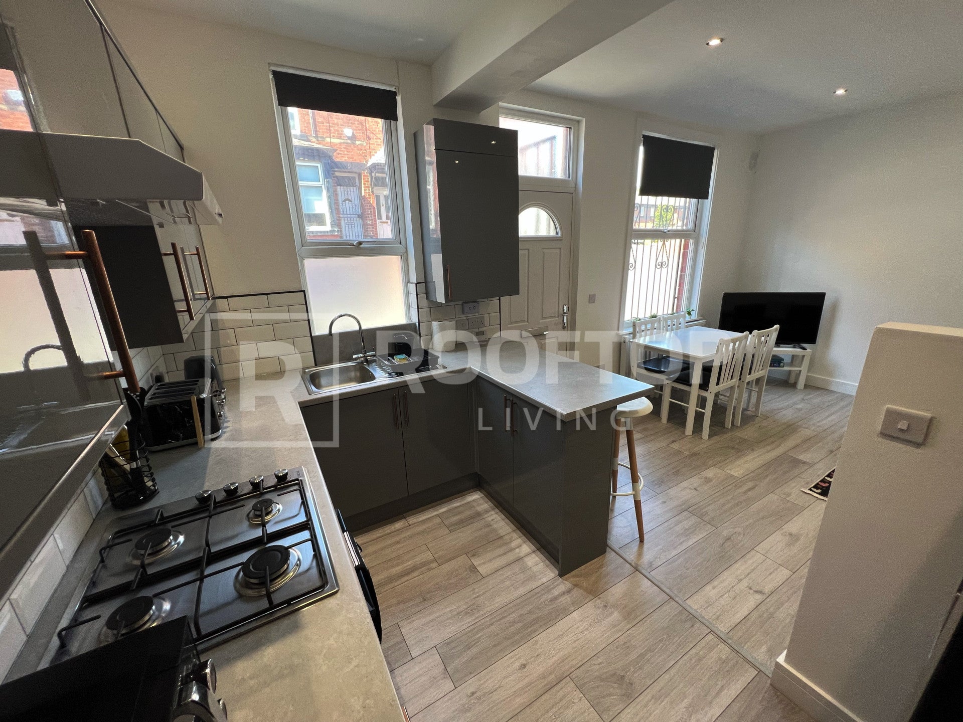 Flat Glossop Street in Leeds
