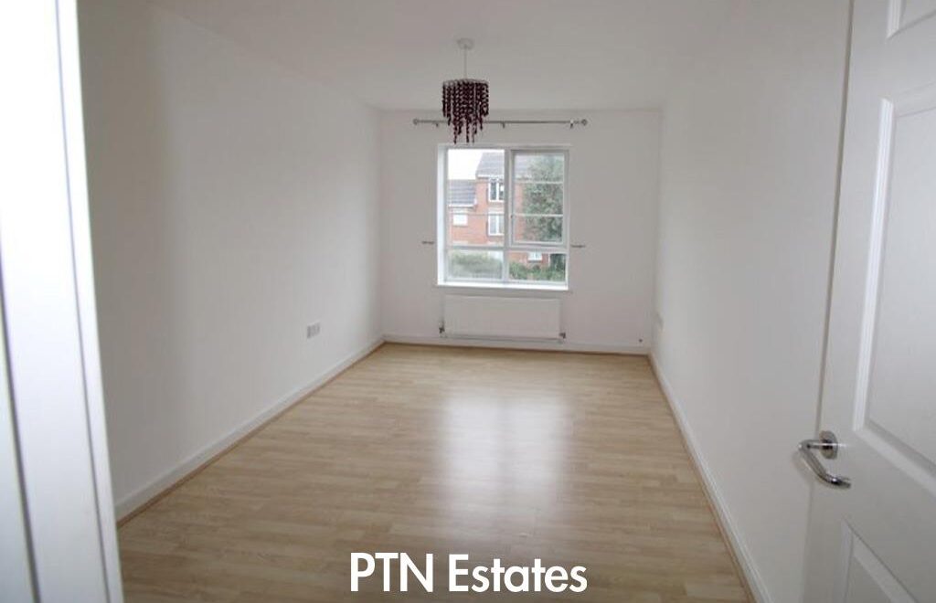 Flat Kingfisher Way in Sandwell