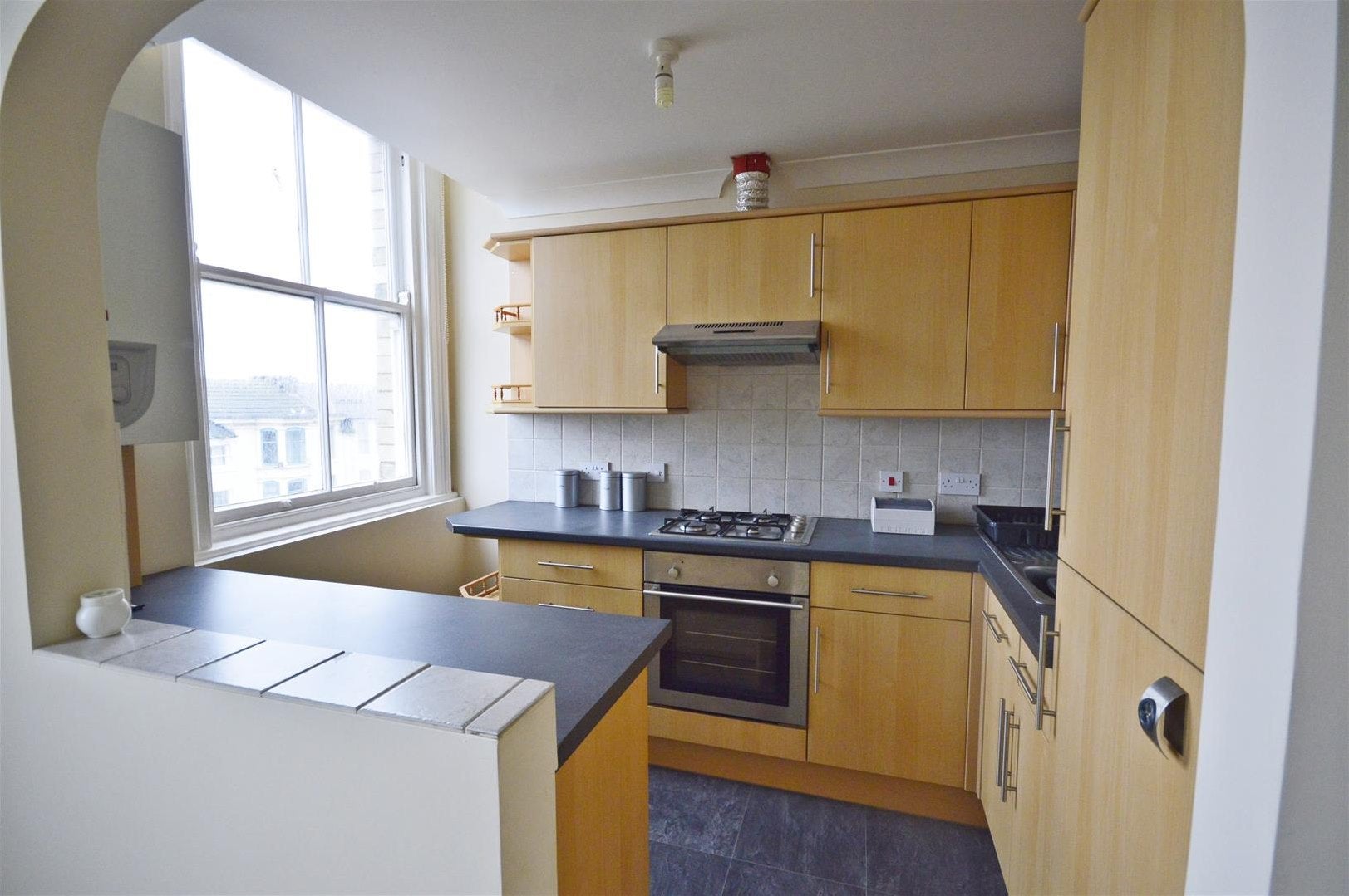 Flat Albemarle Crescent in Scarborough