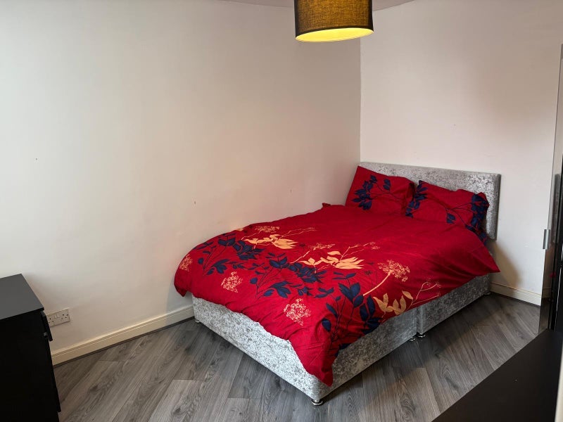 Room Chiswell Street in Liverpool