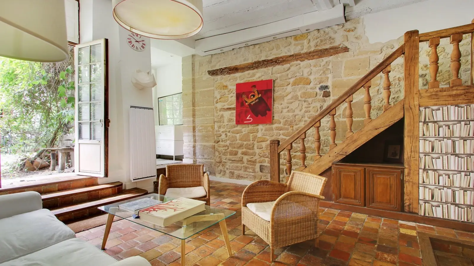 Flat Rue Charles V in Paris