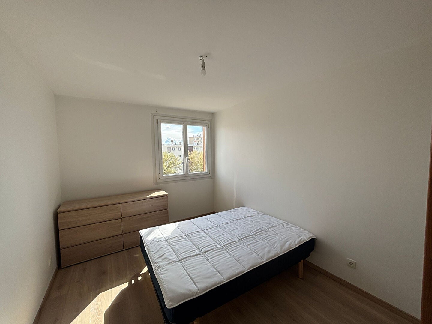 Appartement Rue Charles Gros à Troyes