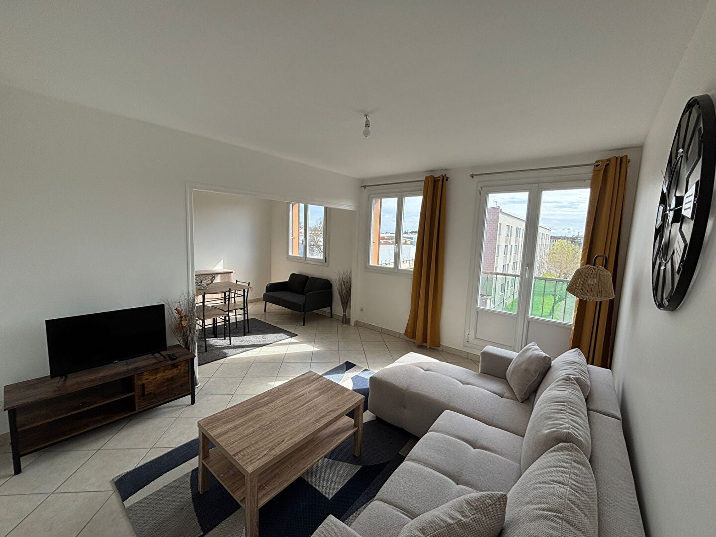 Flat Rue Charles Gros in Troyes