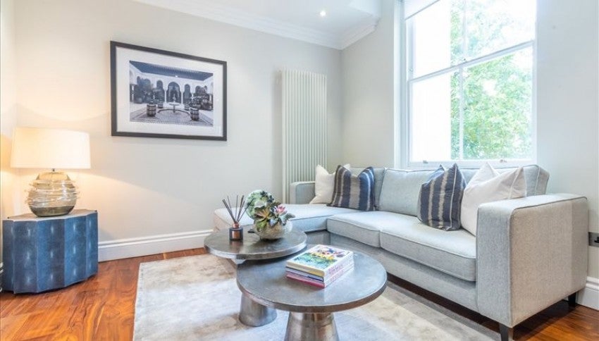 Flat Kensington Gardens Square in City of Westminster