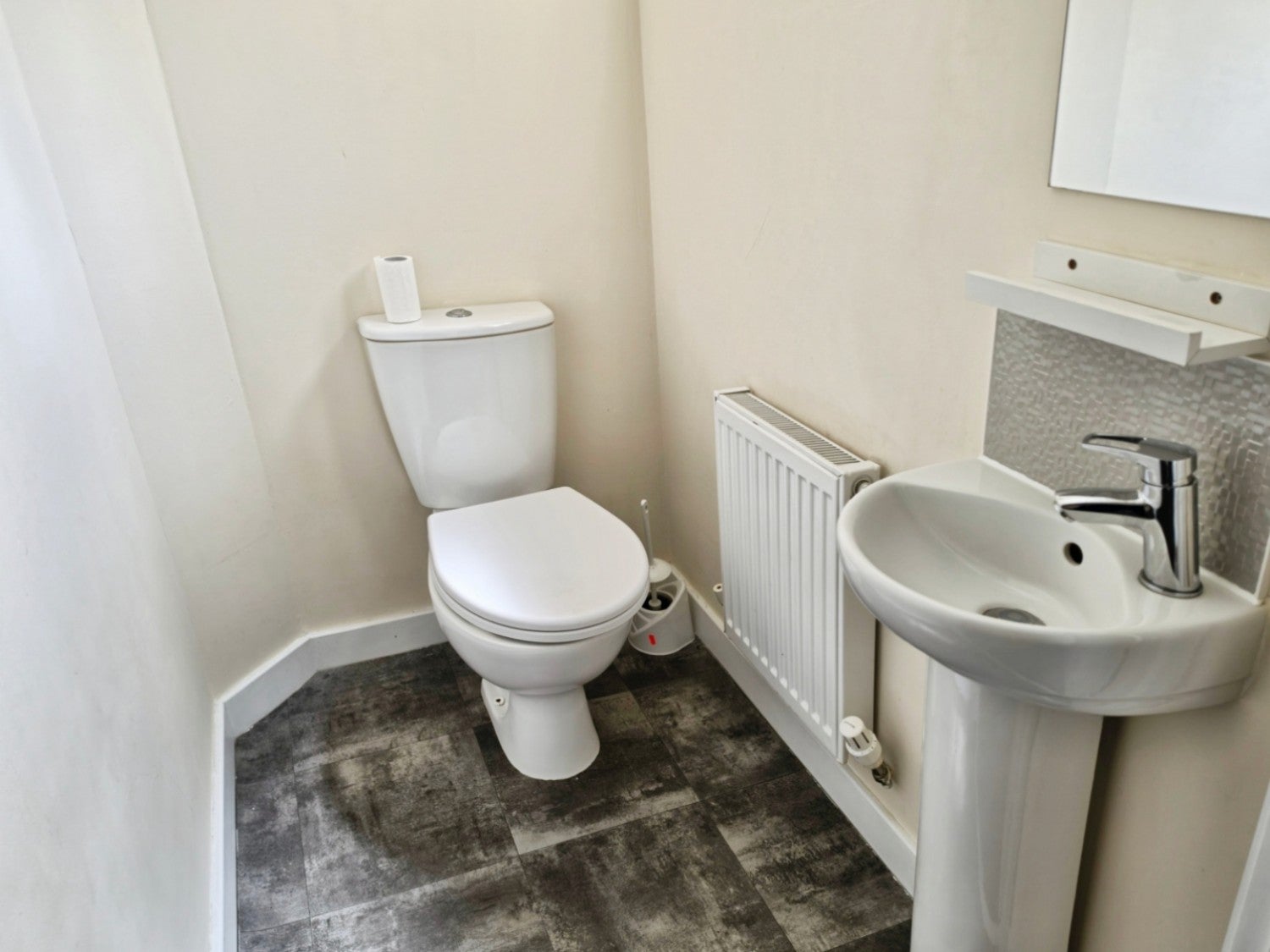 House Bowbank Close in Oldham