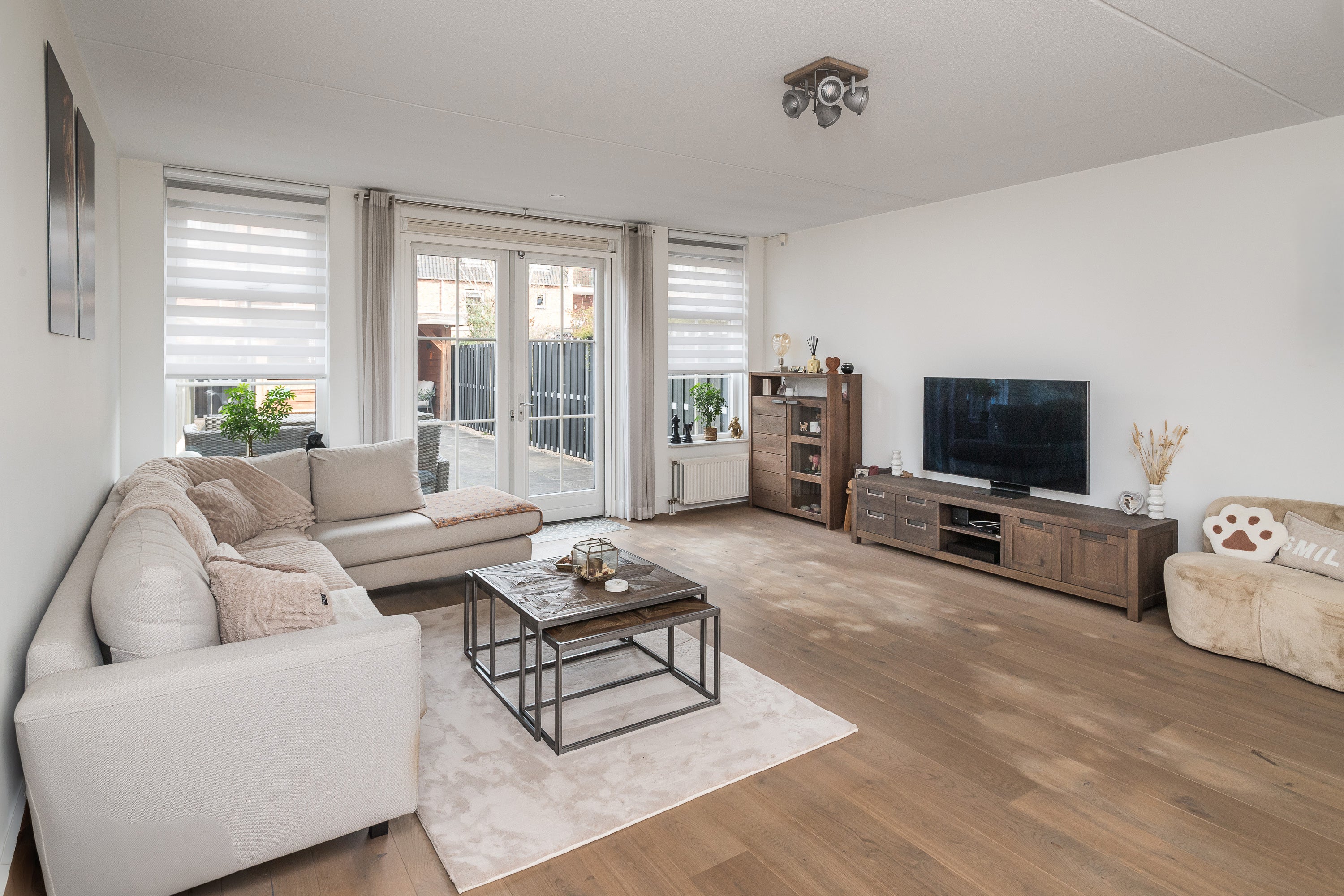 Tussenwoning te koop: Mesdagstraat 28, Rhoon
