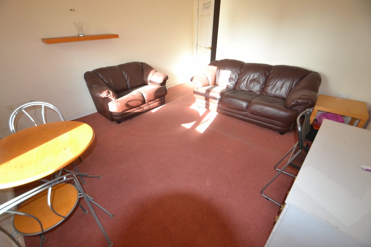 Flat Ardwick Green North in Manchester