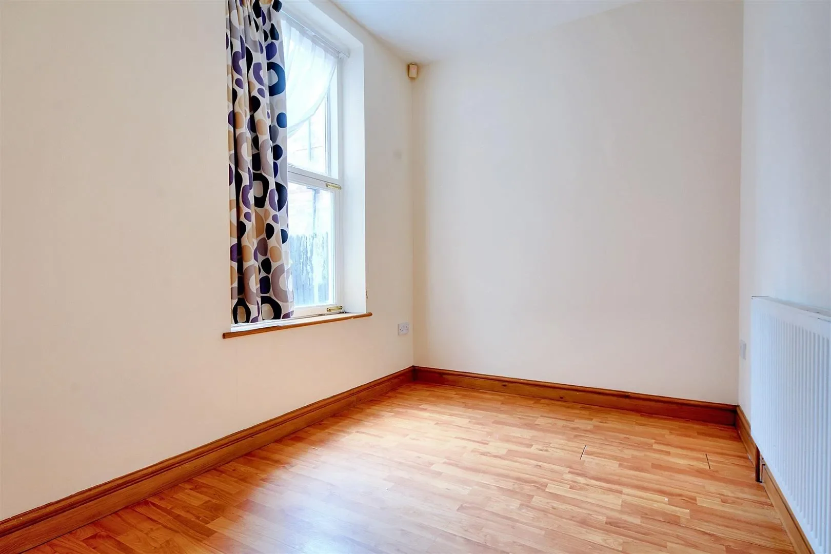 Flat Bingham Road in Nottingham