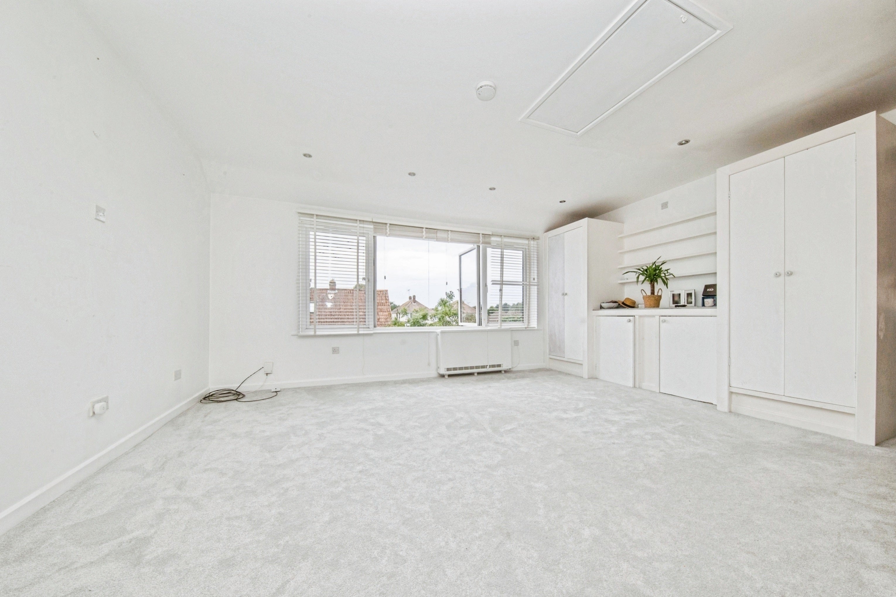 Flat Blenheim Drive in Colchester