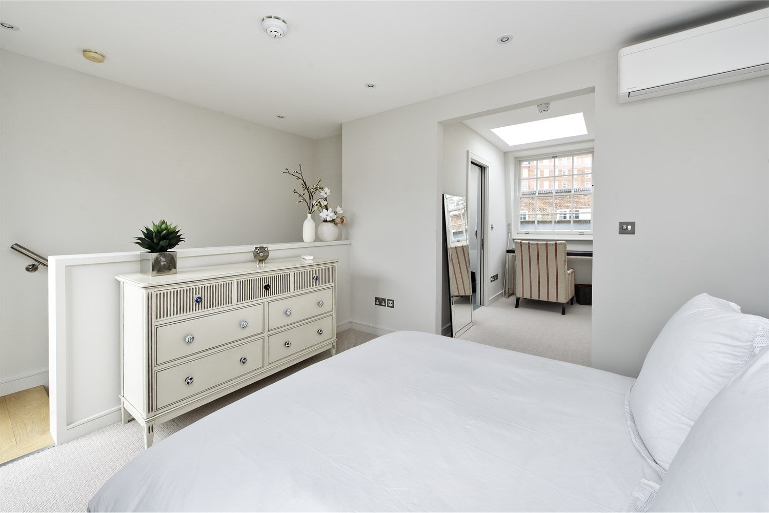 House Elystan Place in Greater London