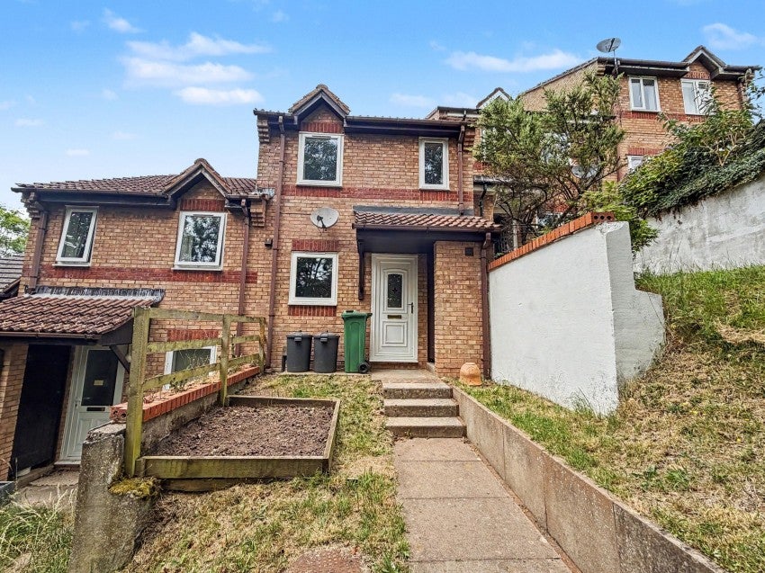 House Garland Close in Exeter
