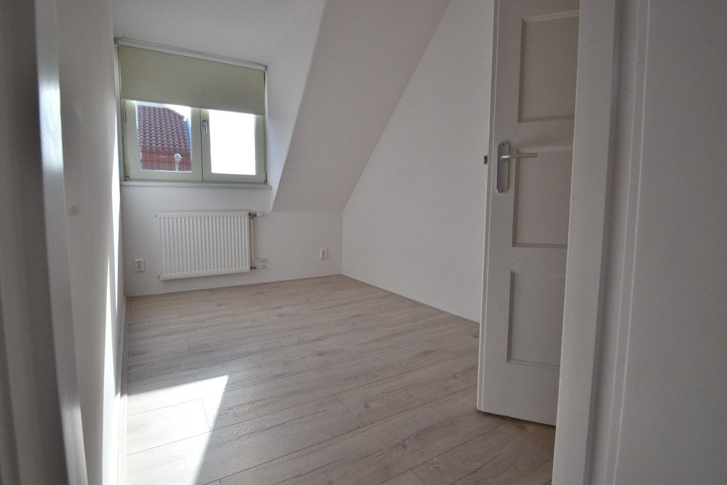 Vrijstaande woning te huur: Sluisweg 50, Katwijk