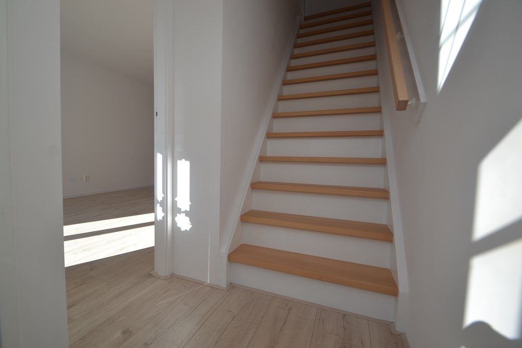 Vrijstaande woning te huur: Sluisweg 50, Katwijk