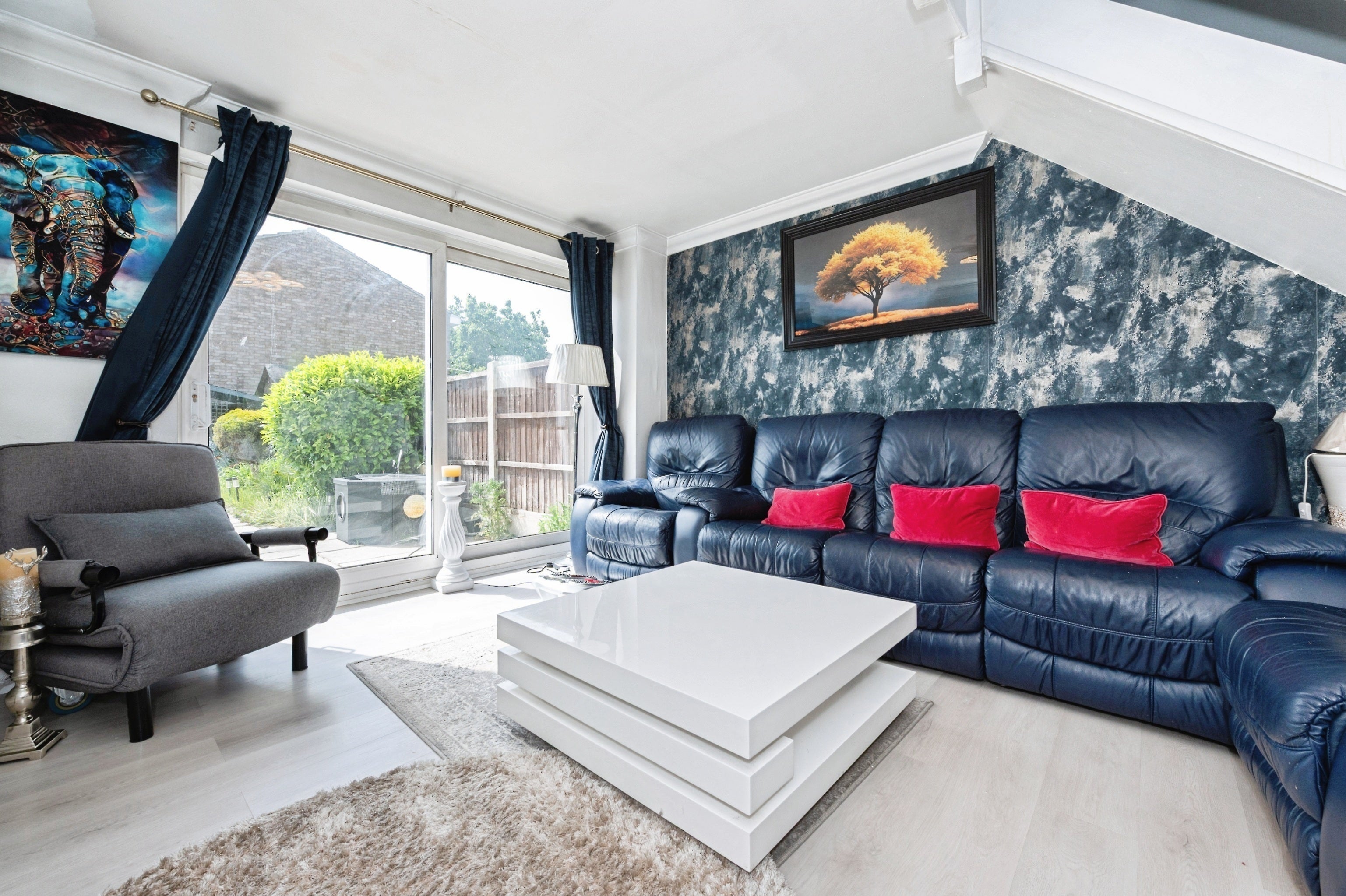 Room Solway in East Tilbury