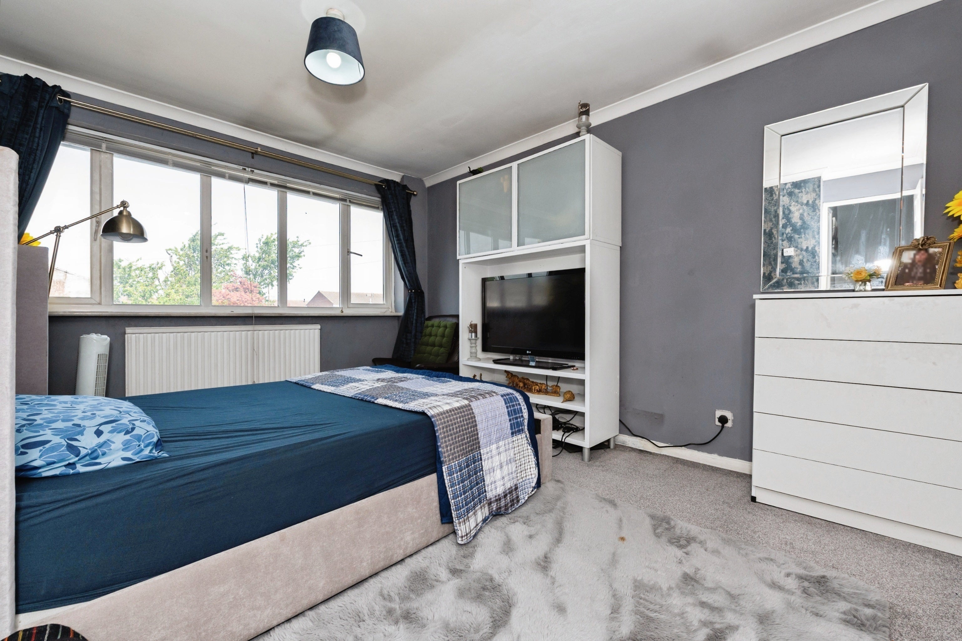 Room Solway in East Tilbury