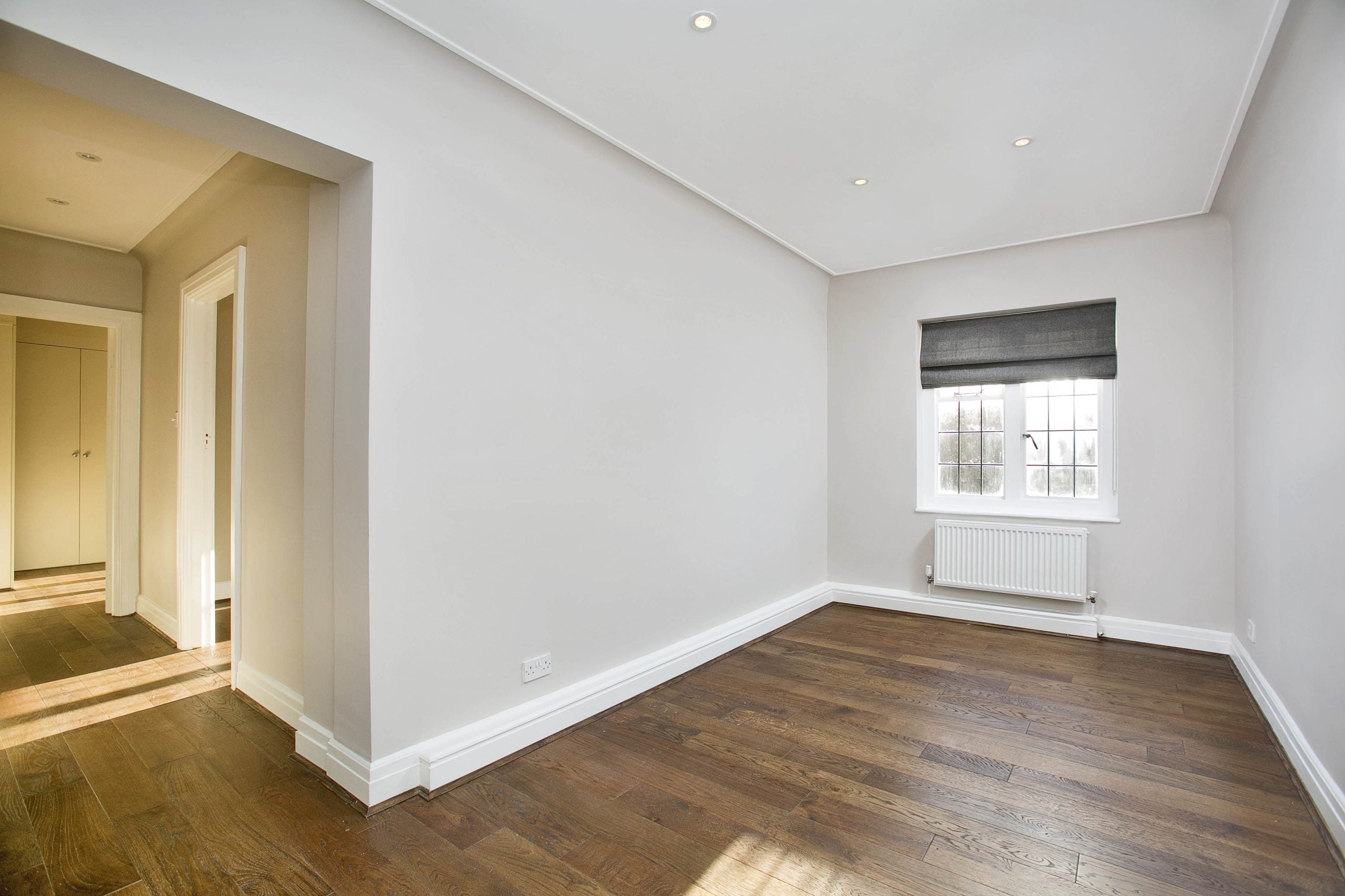 Flat Little Green in Greater London