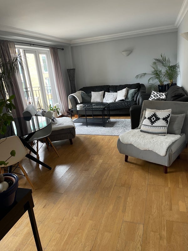 Room Rotherhithe Street in Greater London