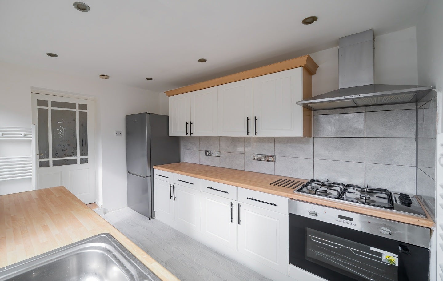 Room Lamerock Road in Greater London