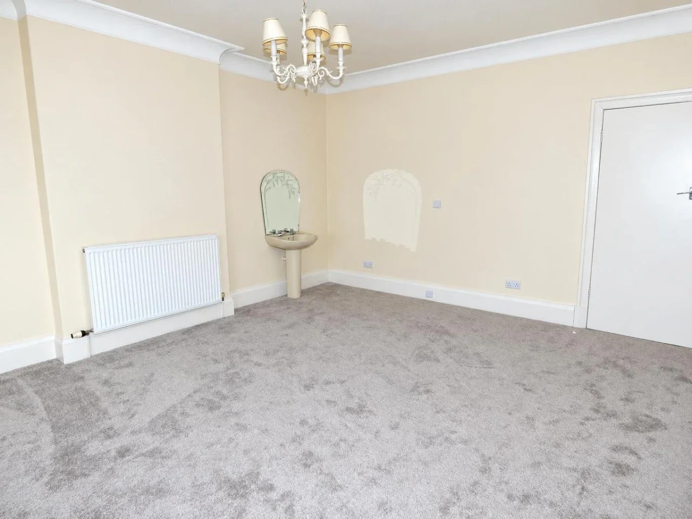 Flat Clifton Drive South in Borough of Fylde