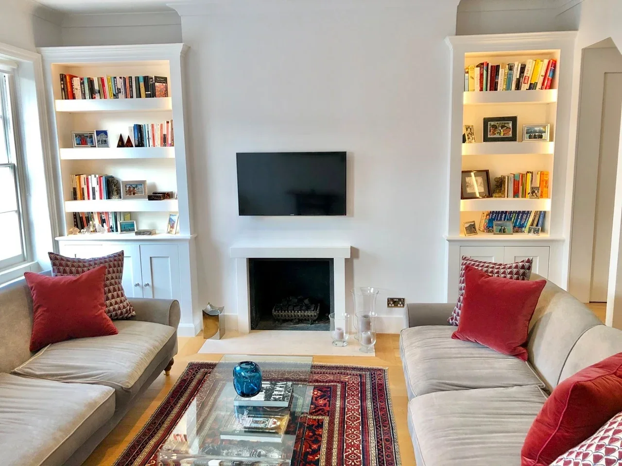 Flat Warwick Way in City of Westminster