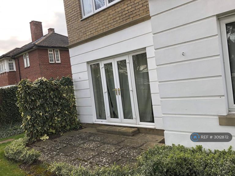 Flat Mowbray Road in Cambridge