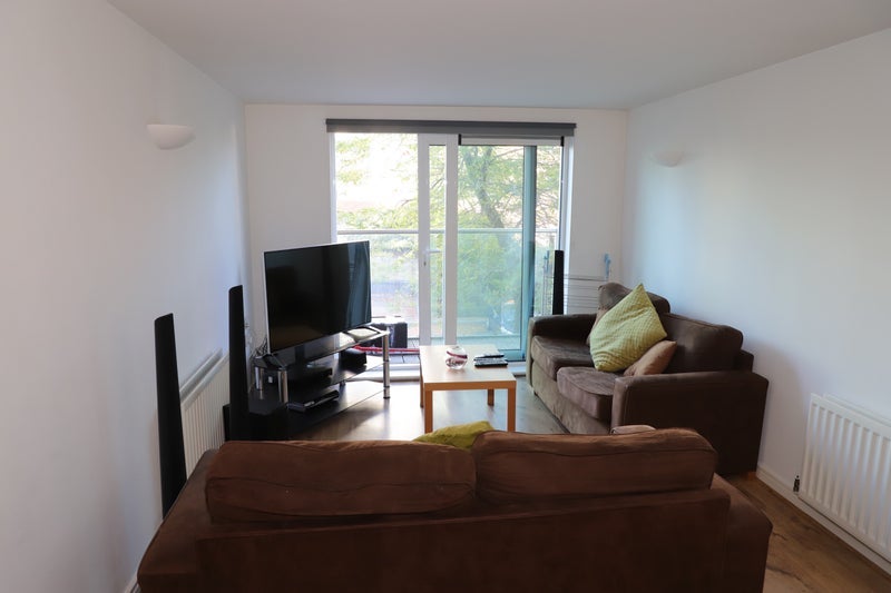 Room Argyll Road in Greater London