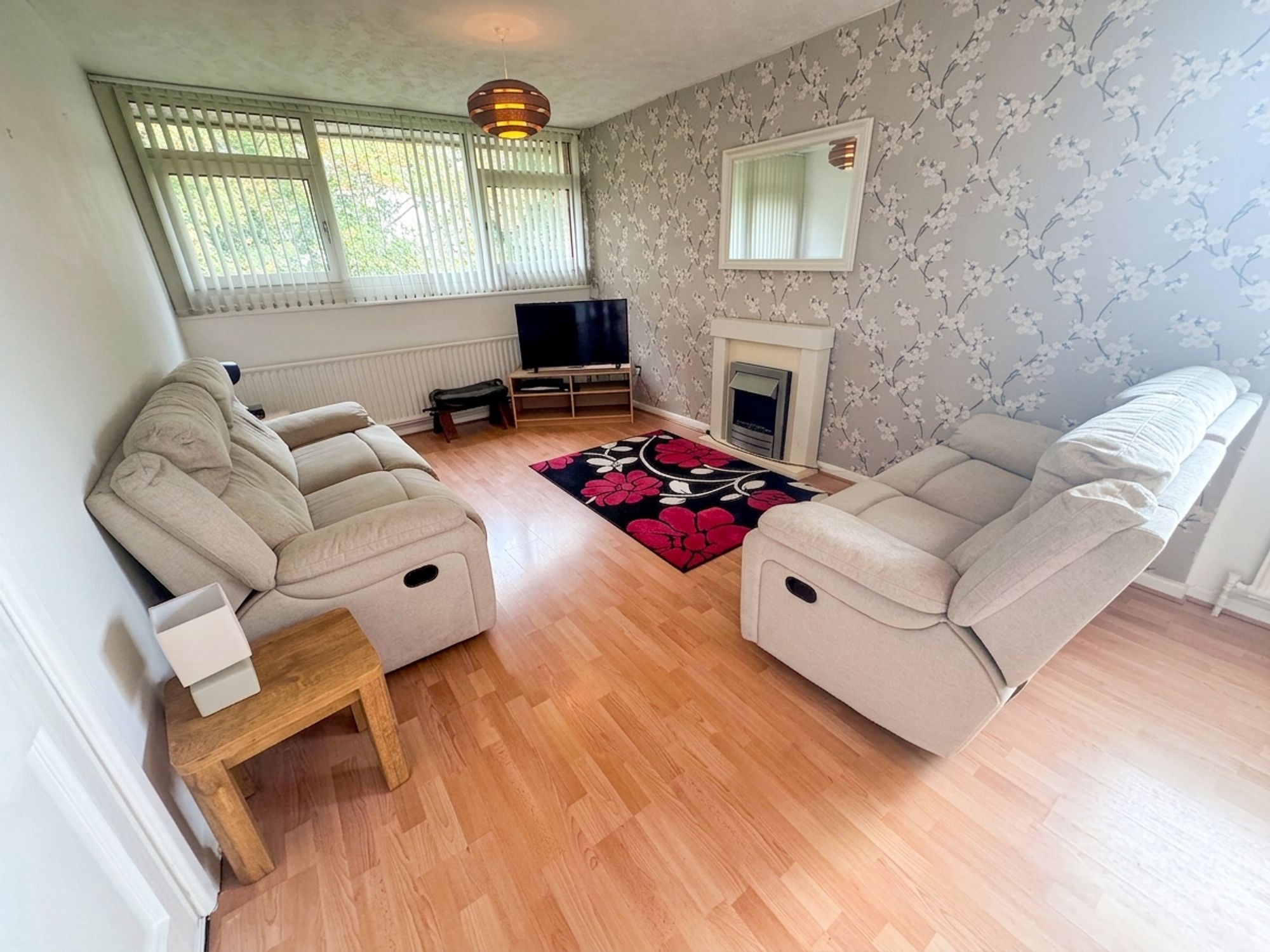 Flat Abbey Court in Coventry