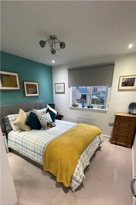 Room Meikle Drive in Penicuik