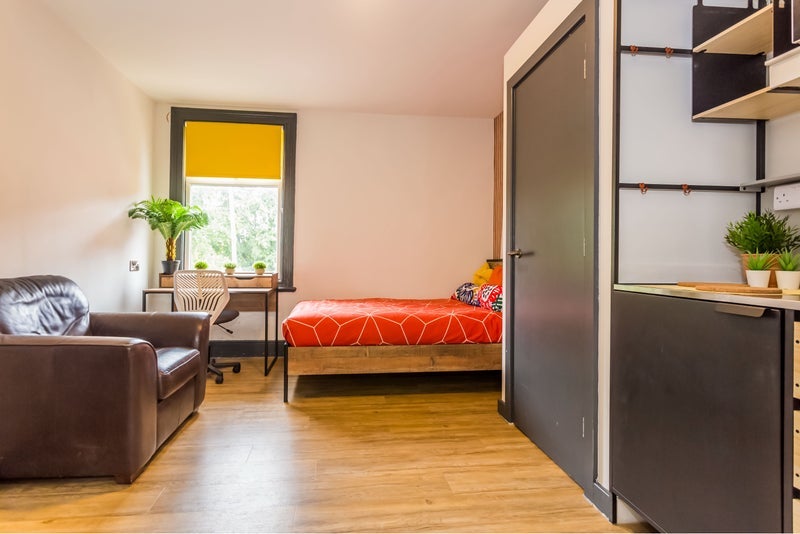 Room Ayresome Street in Middlesbrough