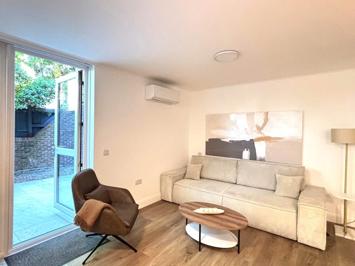 Flat Forge Place in Greater London