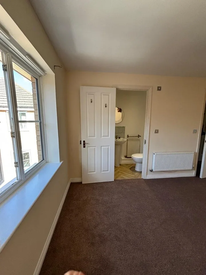Flat Sachfield Drive in Grays