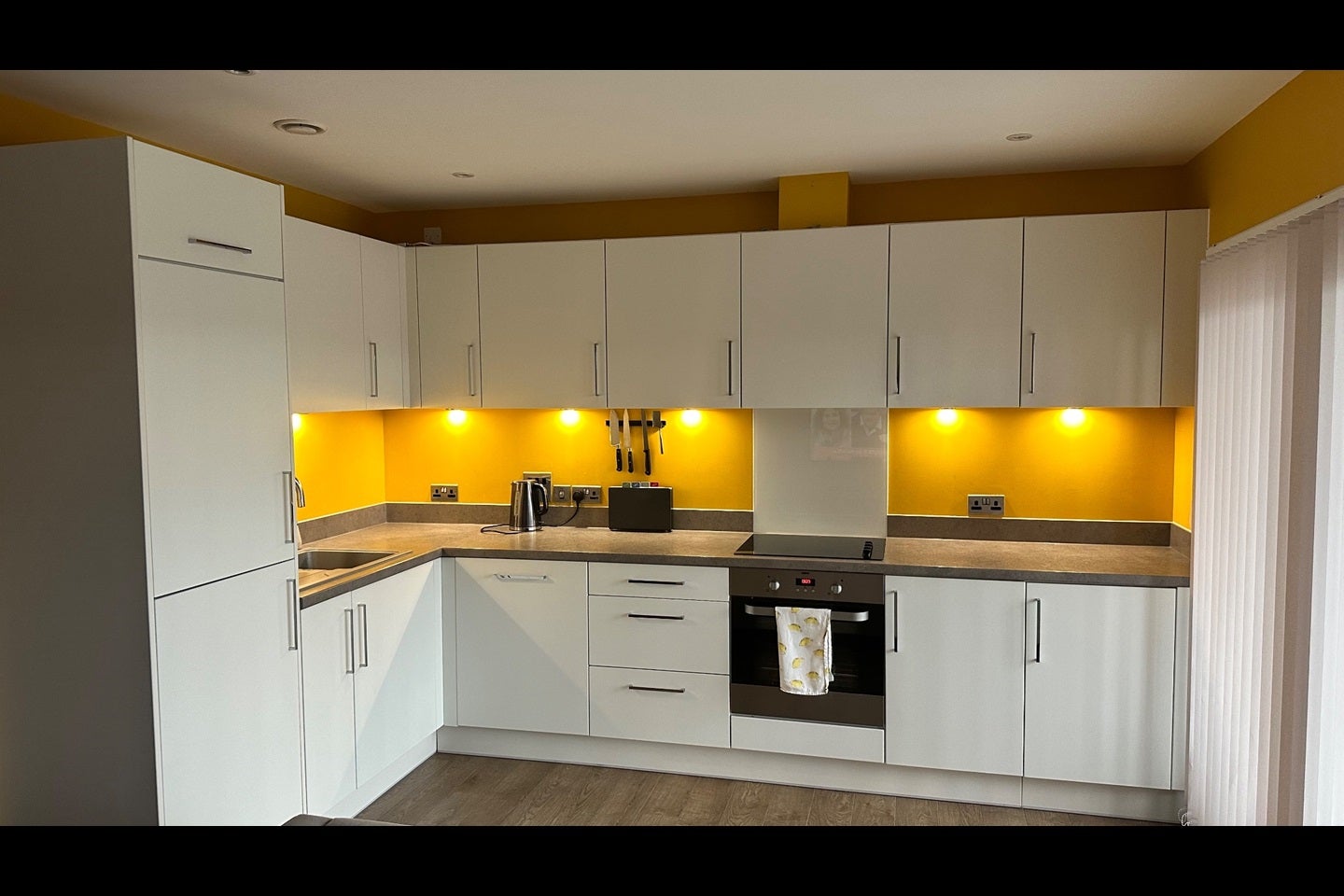 Flat Cambridge Road in Greater London