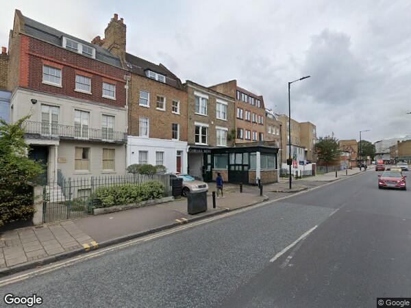 Flat Carrara Mews in Greater London