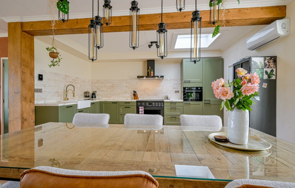 Tussenwoning te koop: Voorkamp 6, Beets