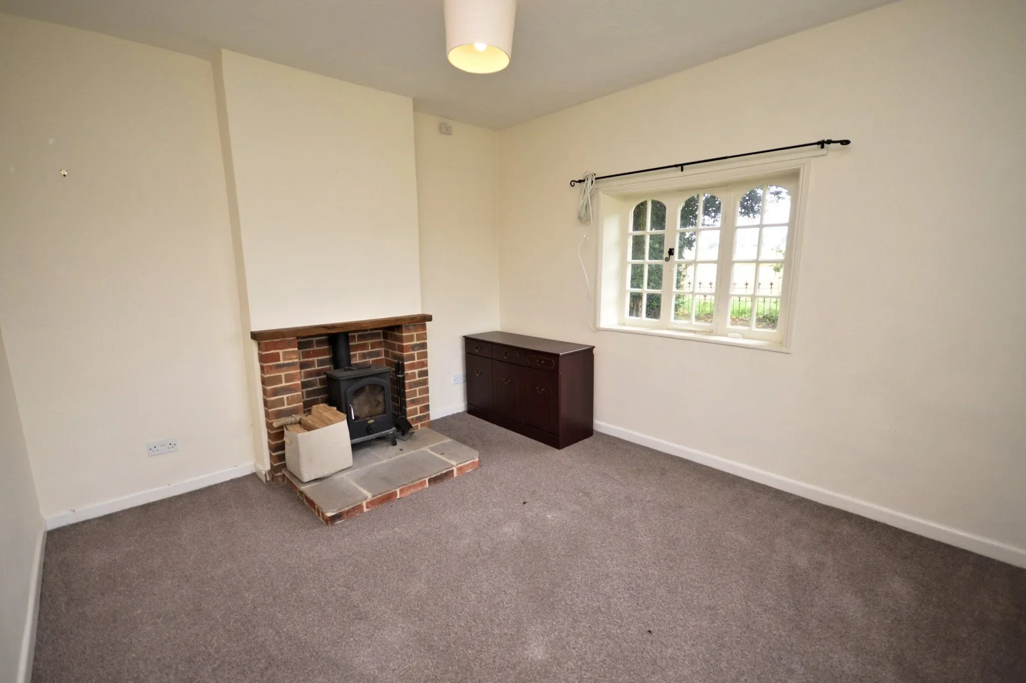 Flat Cressingham Road in Breckland District