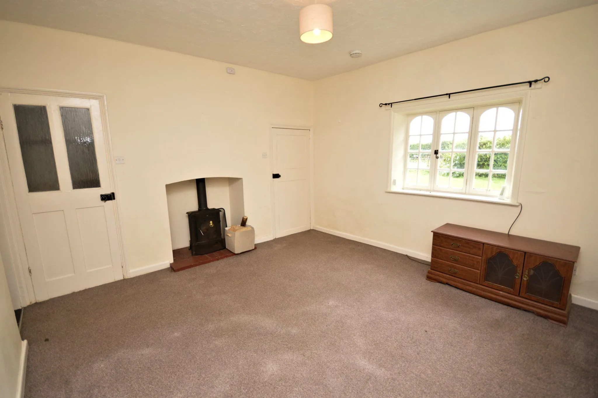 Flat Cressingham Road in Breckland District