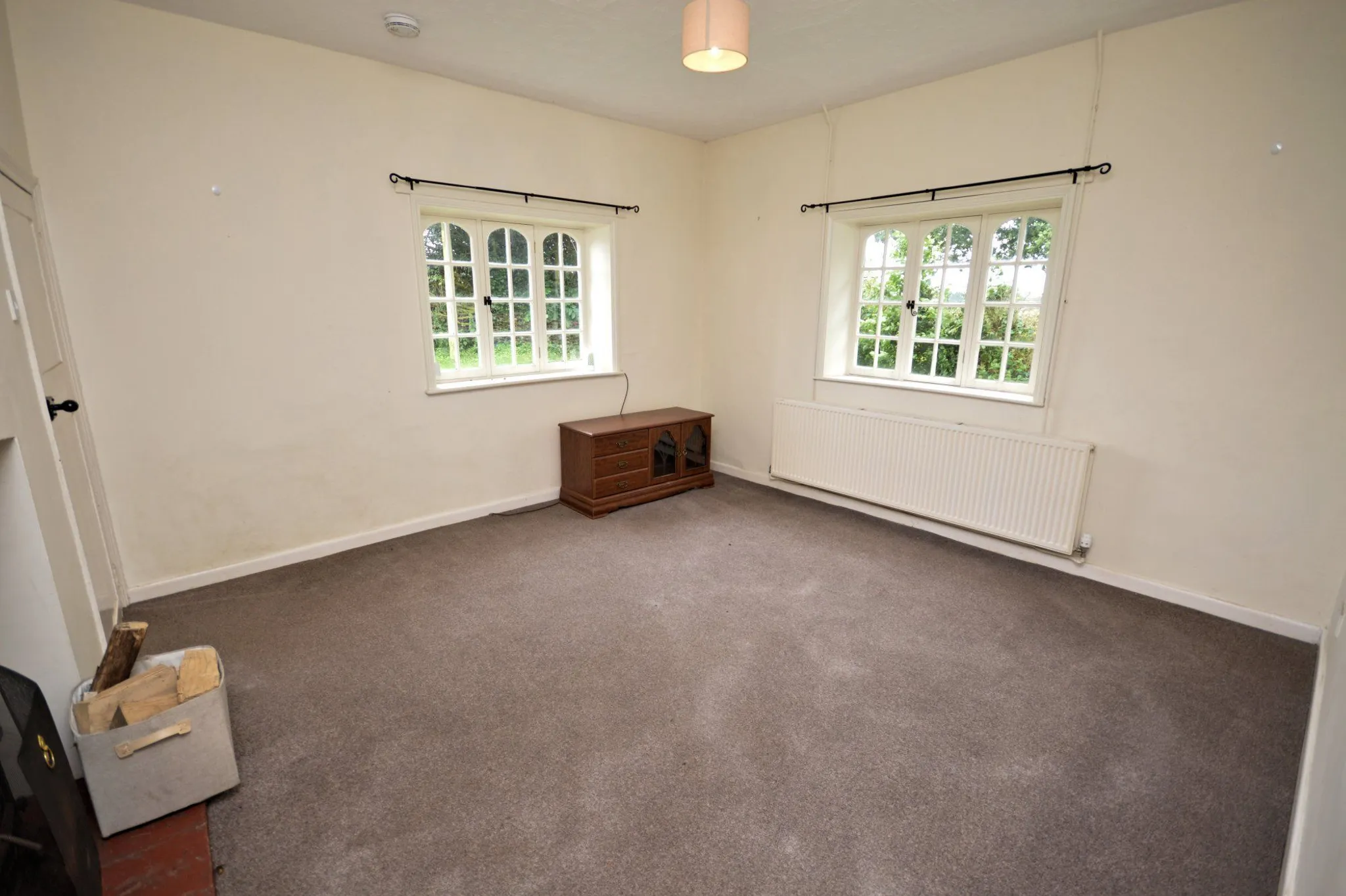 Flat Cressingham Road in Breckland District
