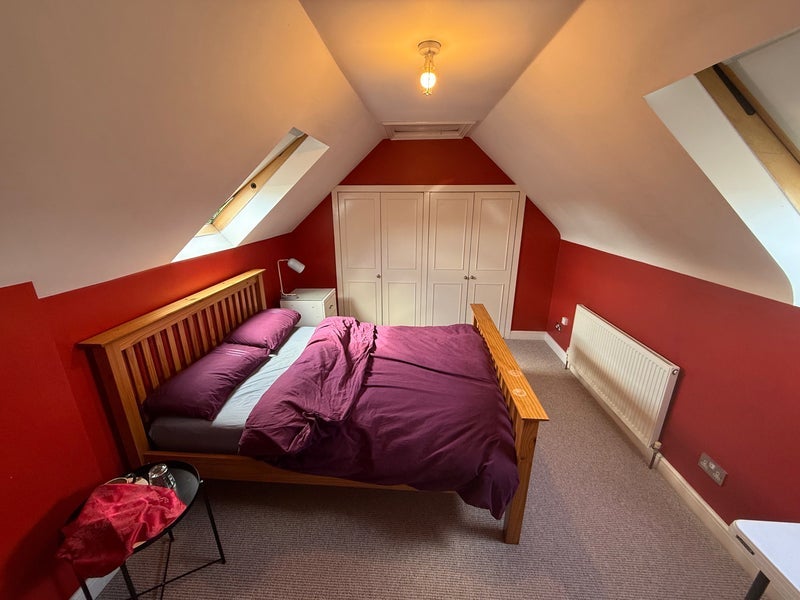 Room Carpenters Arms Lane in Epping Forest