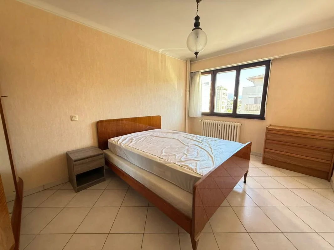 Flat Rue de l'Annexion in Annemasse