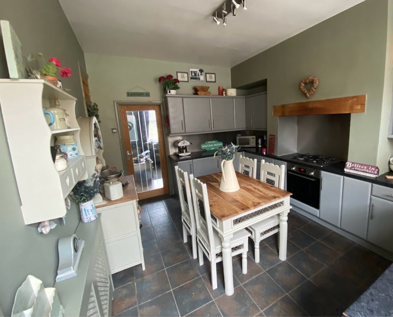 Room Colville Terrace in Wakefield