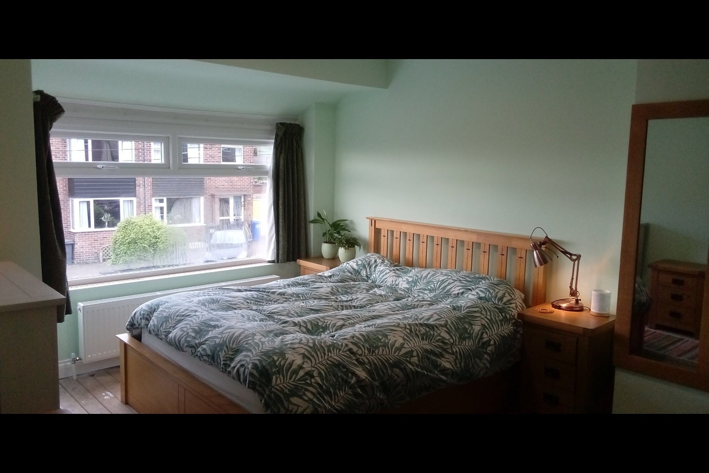 Room Vicarage Road in Sheffield