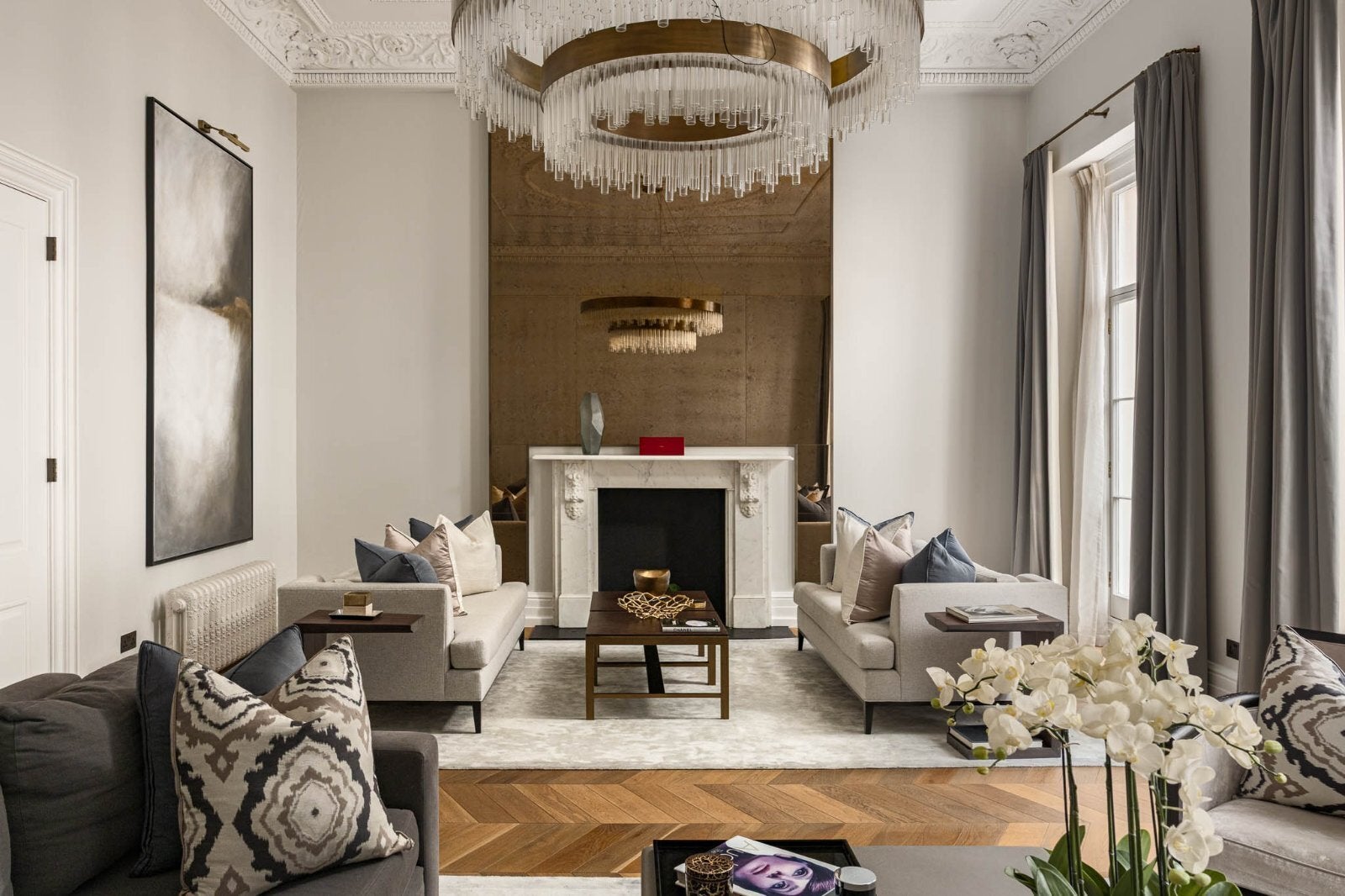 Flat Eaton Place in City of Westminster