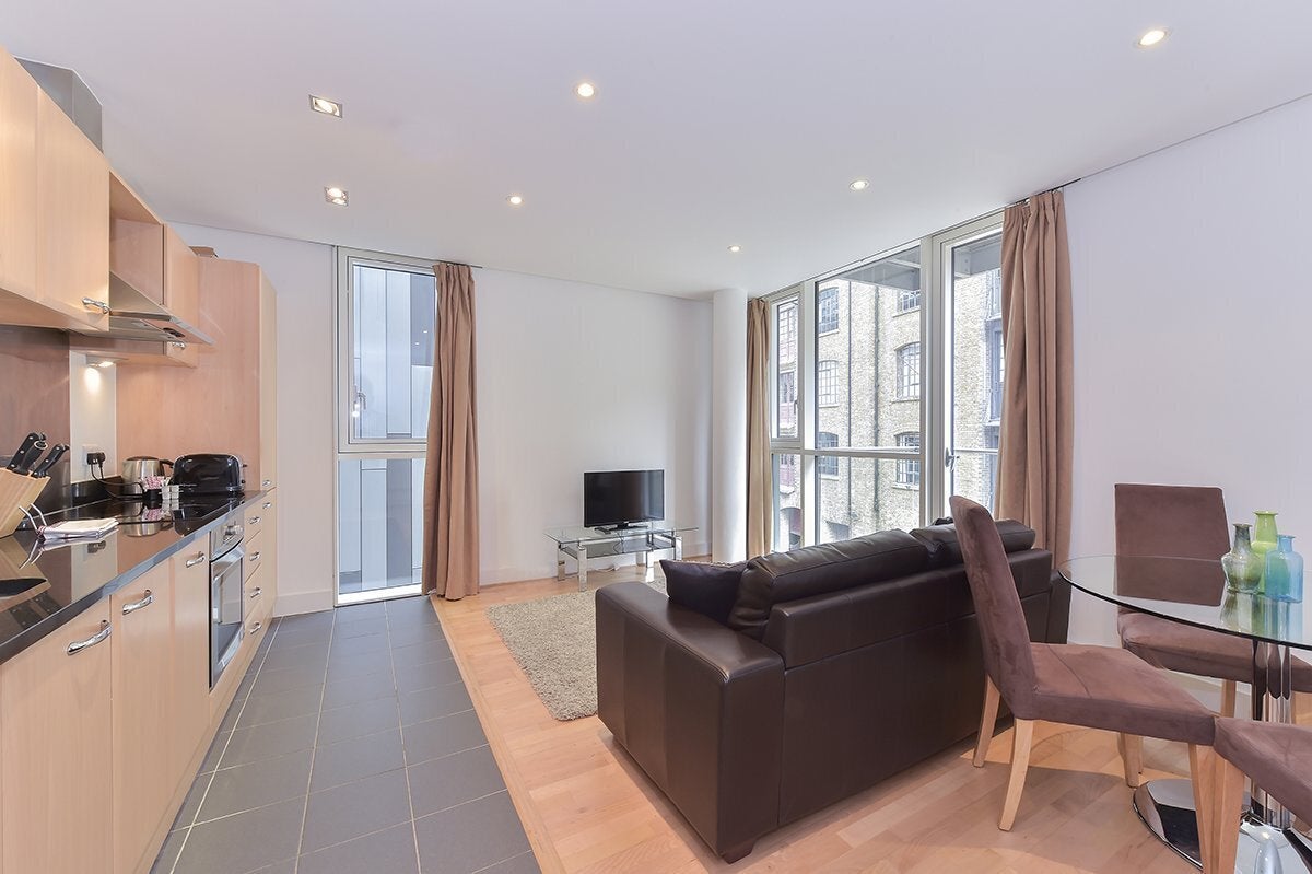 House Bridle Mews in Greater London