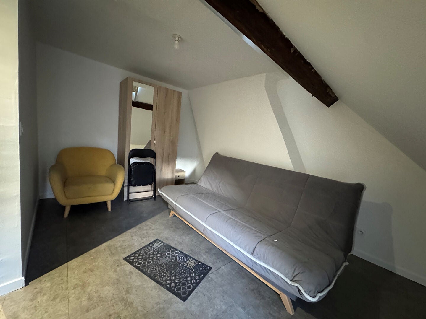 Room Rue Neuve in Meaux