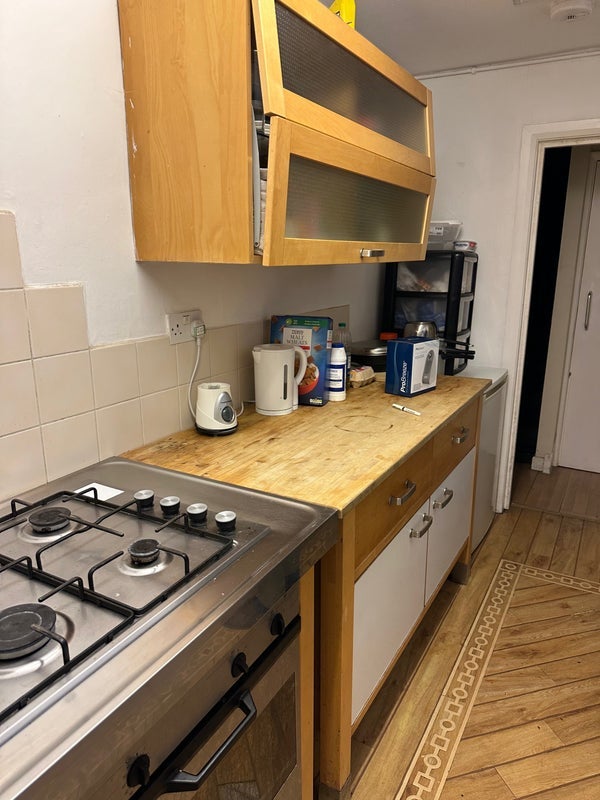 Room Wilkinson Avenue in Nottingham